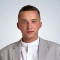 Комаров Виктор